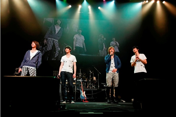 [NEWS] 1° fanmeeting Oficial no Japão 102910_fanmeeting-in-japan-3