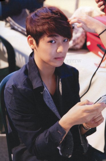 [Scans] CNBLUE First Self-Camera Edition [DAILY VIEW] 29