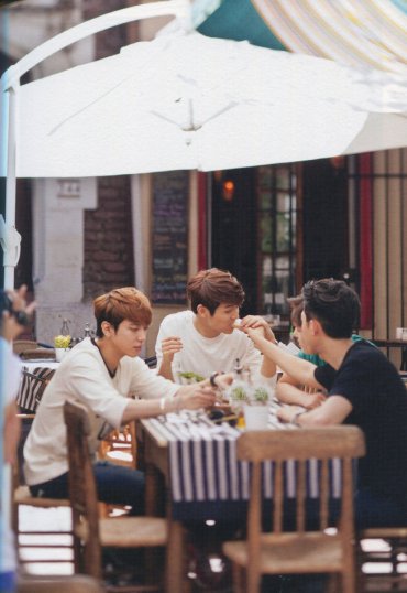 [Scans] CNBLUE First Self-Camera Edition [DAILY VIEW] 45